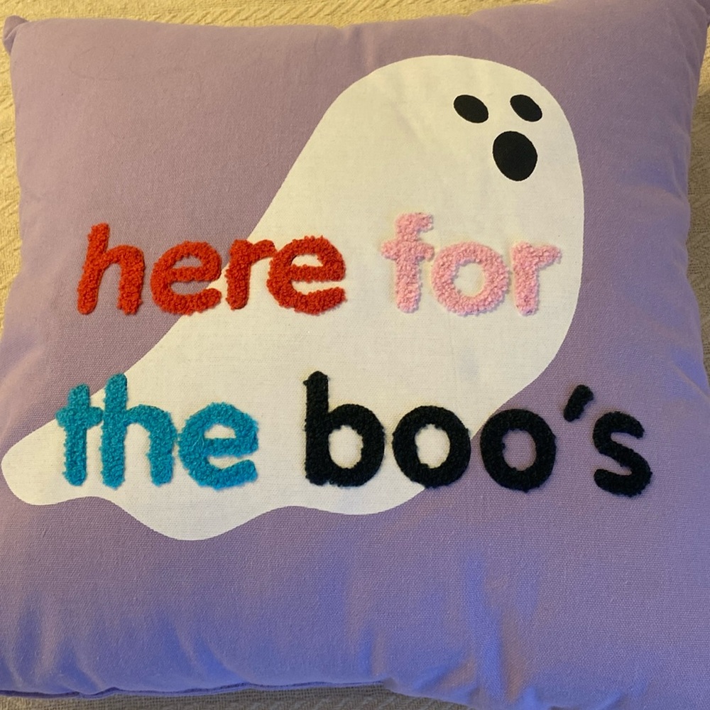 NWOT Halloween lavender pillow Here for the boos